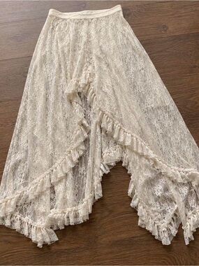 Cream Lace Ruffle High-Low Skirt